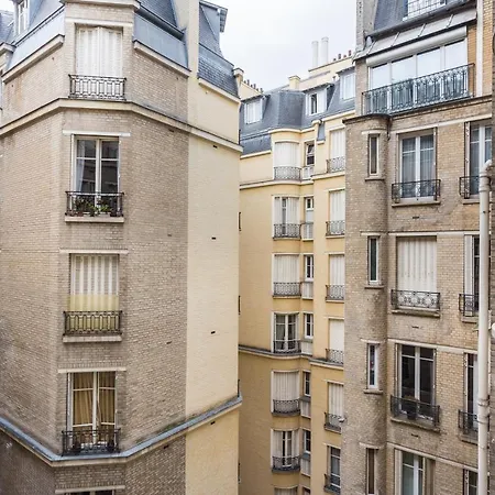 Cmg París